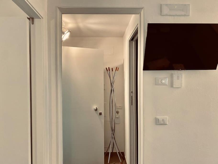 Ca Francesco Appartamento Contemporaneo キオッジャ エクステリア 写真